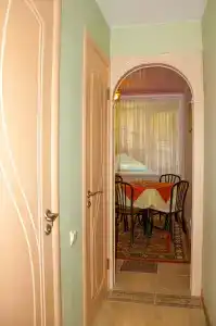 на Республиканской - 8