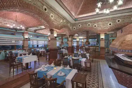 Merit Crystal Cove Casino & Spa - 15
