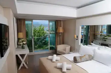 Alesta Yacht - 9