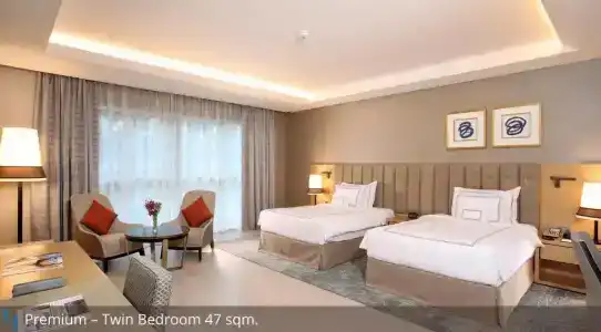 Grand Cosmopolitan - 29