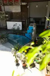 Komitas Avenue Guest House - 12
