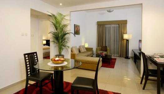 Ramada & Suites by Wyndham Ajman - 4