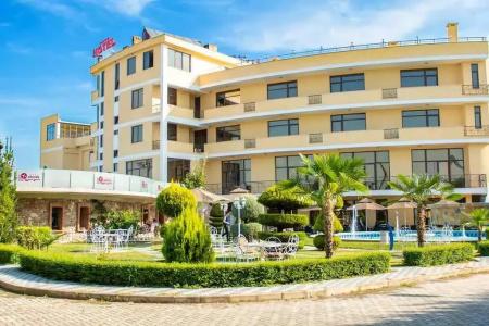 Airport Tirana - 18