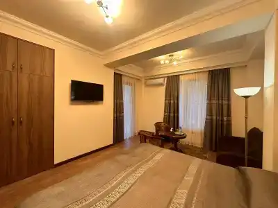 Hin Yerevantsi - 57