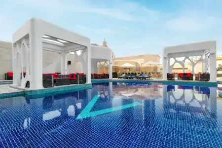 V Dubai, Curio Collection by Hilton - 8