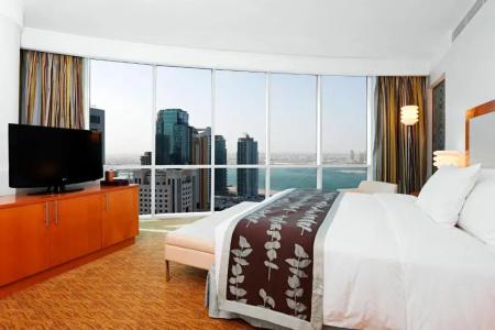 Hilton - 2
