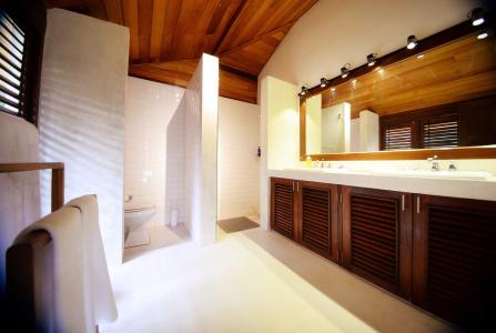 The Flame Tree Estate & - 136