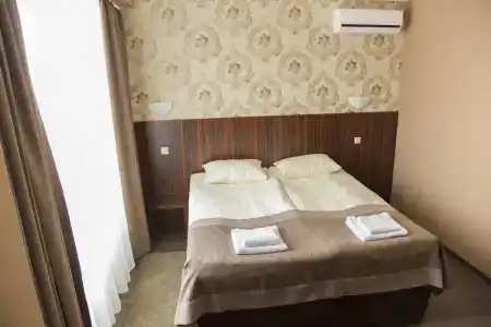 Арль - 13
