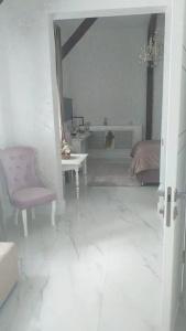 Silver House - 77
