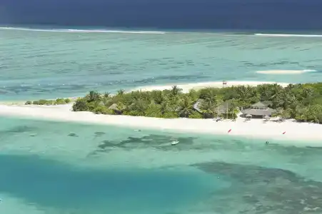Paradise Island Resort & Spa - 4