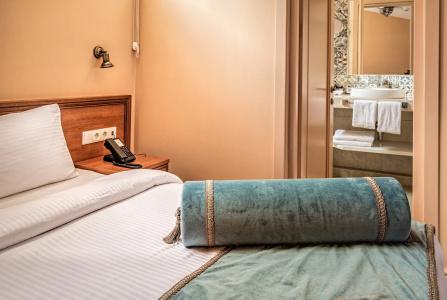 Golden Tulip Borjomi - 50