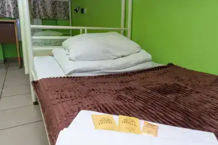 Hostel 1 maya - 18