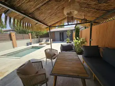 Cross Health Spa Center - 100