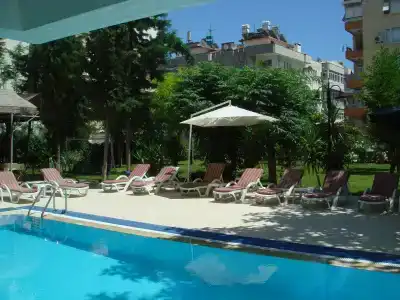 Suite Laguna Otel - 8