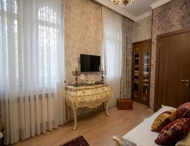 Caspian Pearl Boutique - 14