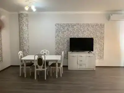 Сапфир - 18
