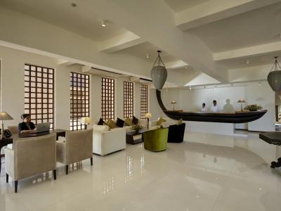 Amaranthe Bay Resort & Spa - 4