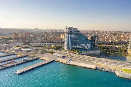 Radisson Blu Istanbul Ottomare - 16
