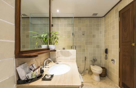 Chatrium Royal Lake Yangon - 135