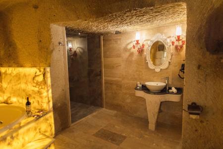 Solo Cave Suites - 93