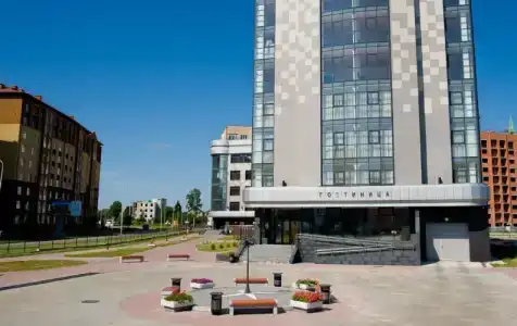 Академическая - 1