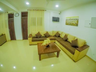 Shamaz Galle - 33