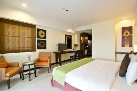 Golden Sea Pattaya - Sha Extra Plus - 40