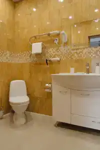 Кировский - 128