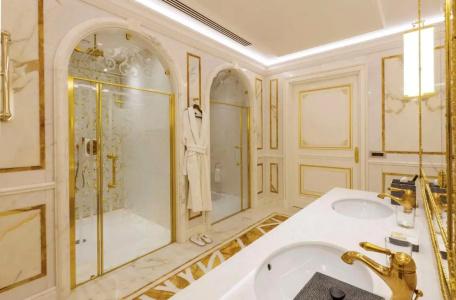 Hilton Regency - 17