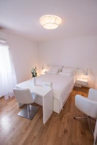 Divota Apartment - 72