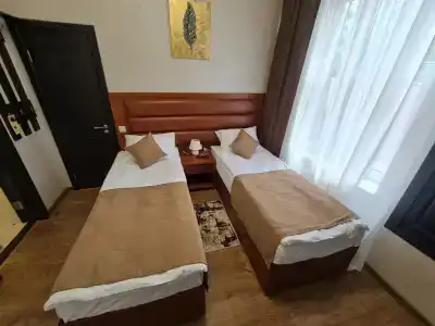 Зеркальный - 9