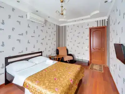 Турист на Саратовской - 4