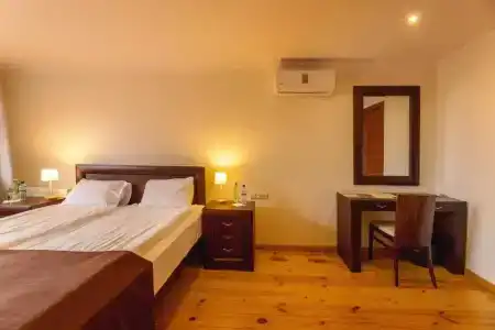 Schuchmann Wines Château,Villas & SPA - 8