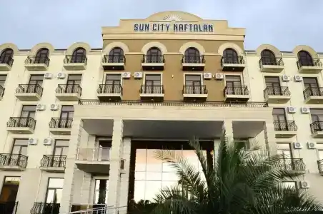 Sun City & Spa - 2