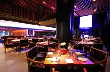 Anantara Sathorn Bangkok - 10