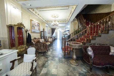 Solomon's Mansion Hotel - 1