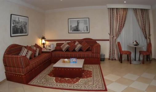 Al Liwan Suites - 66