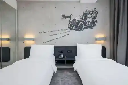 Golden Tulip Design Tbilisi - 27