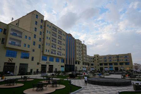 The Plaza & Resort - 48