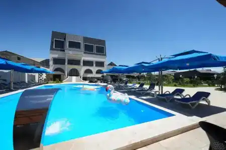 Ketrin Restaurant - 0