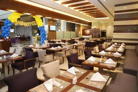 Golden Tulip Media - 20
