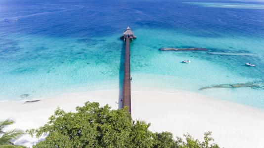 Reethi Beach Resort - 4