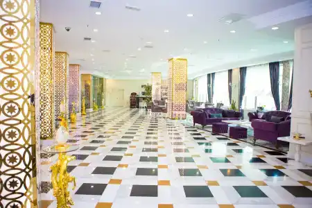 Ramada by Wyndham Baku - 13