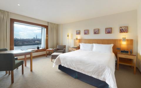 Canary Riverside Plaza - 69