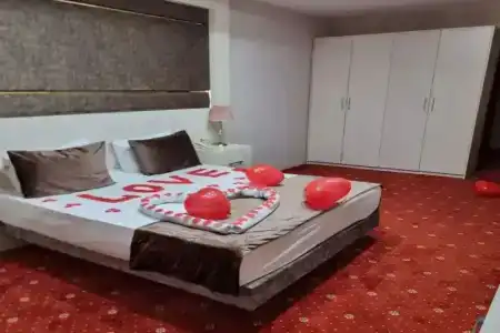LARA SPA - 62
