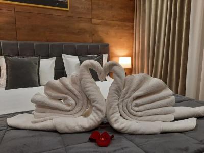 Home Boutique - 7