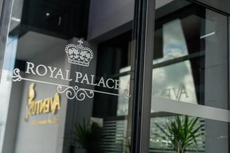 Royal Palace - 9