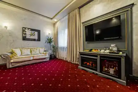 Imperial Palace - 76