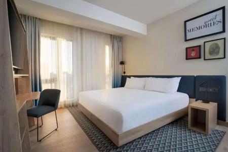 Hampton By Hilton Tashkent - 56