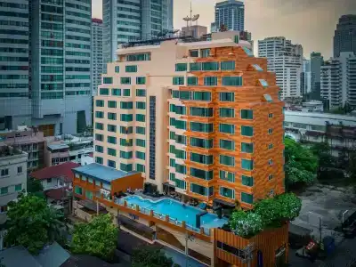Golden Tulip Mandison Suites - 19